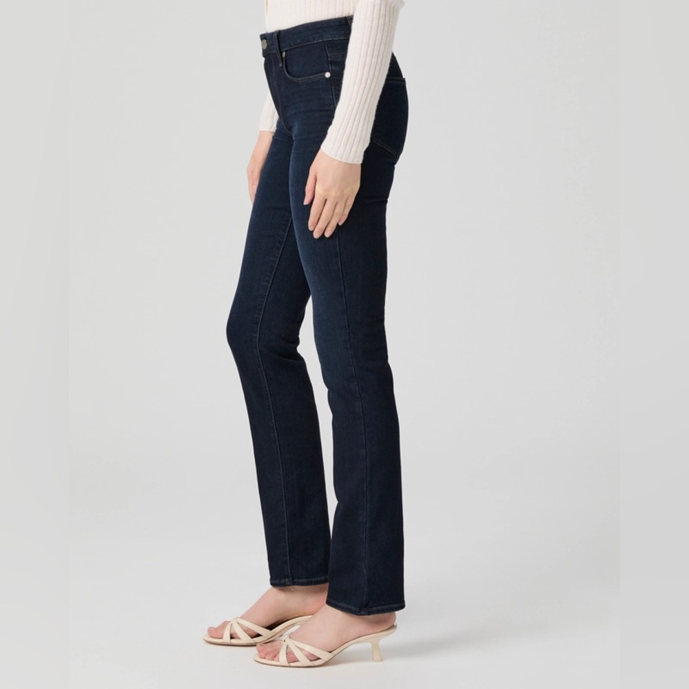 PAIGE Hoxton Straight
Jean Sz 30 x 32”